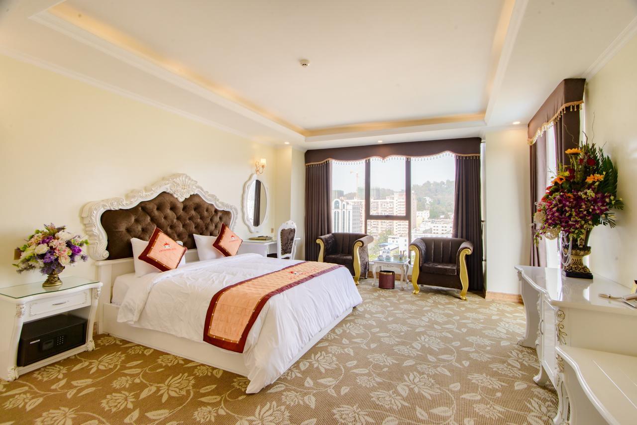 Lao Cai Royal Hotel Eksteriør bilde