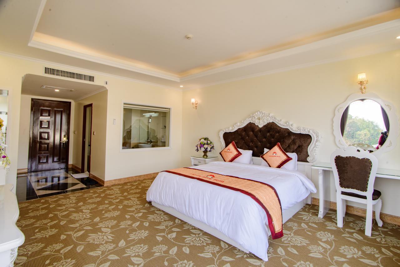 Lao Cai Royal Hotel Eksteriør bilde