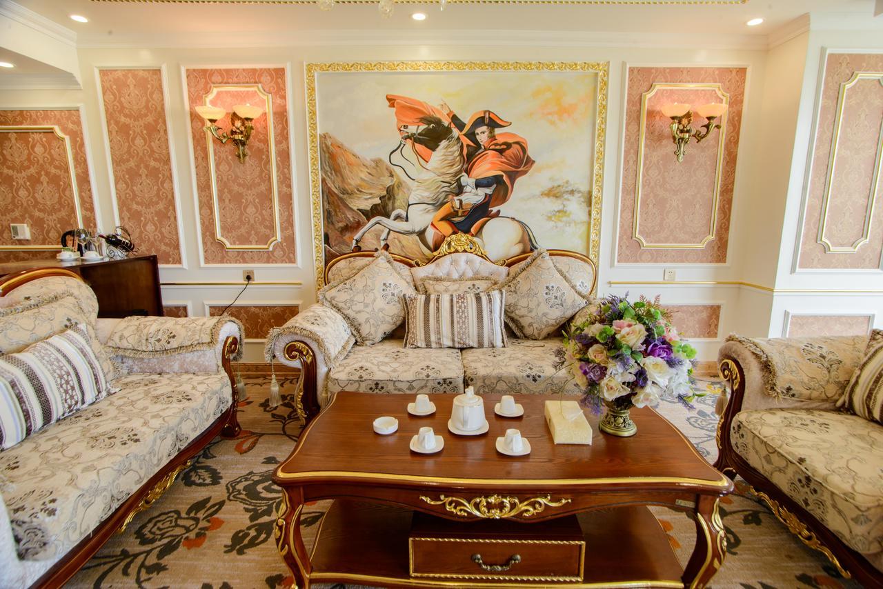 Lao Cai Royal Hotel Eksteriør bilde