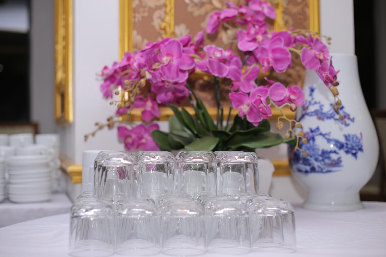 Lao Cai Royal Hotel Eksteriør bilde
